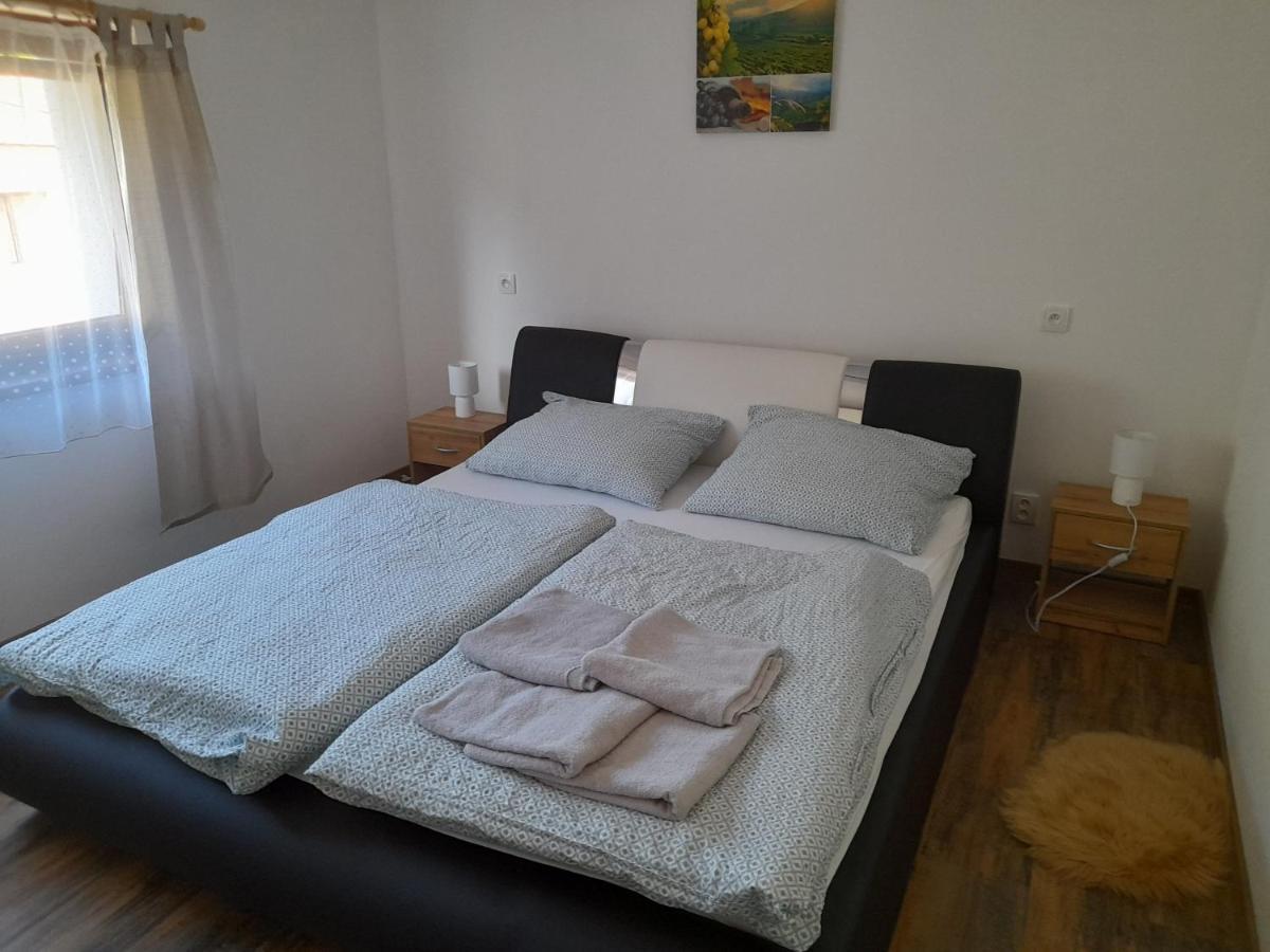 Pohoda Salas U Velehradu-2 Apartmany 우헤르스케 흐라디슈테 외부 사진